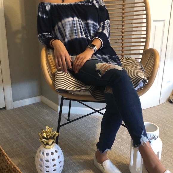 Tie dye off the shoulder shirt - Picture 2 of 3